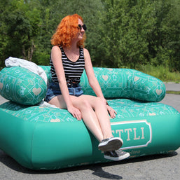 Sofa aufblasbar mit Logo