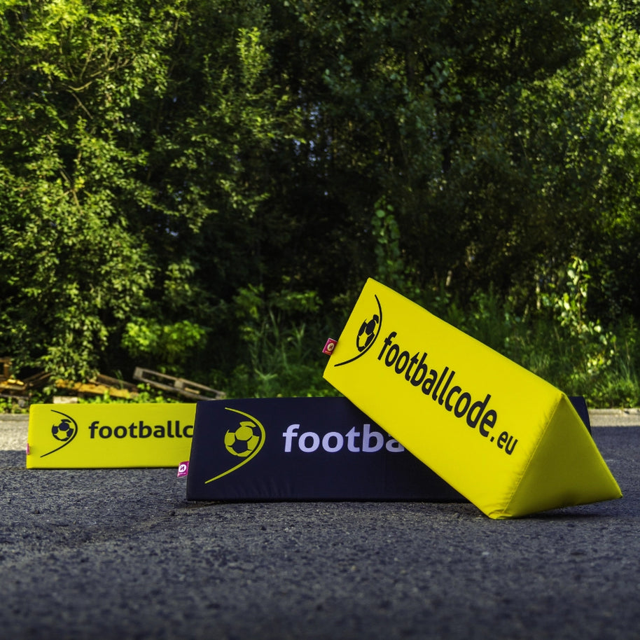 Werbebande 150x35 mit Branding für Fußballplatz