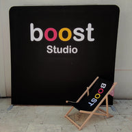 Displaywand Boost bedruckt