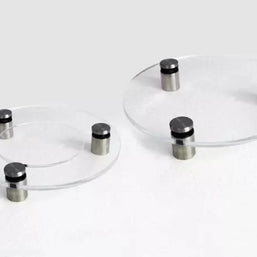 Plexiglasständer für Bälle oder Pokalständer