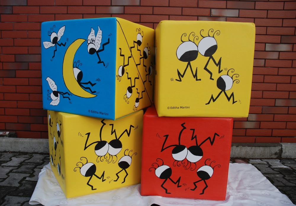 Cubi seduta in gommapiuma con stampa promozionale